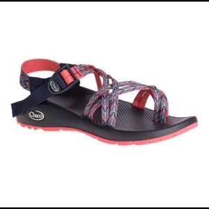 Chaco Women's ZX/2 Classic pink and navy toe loop double strap size 7